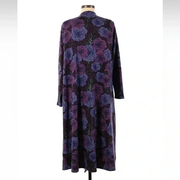 LuLaRoe | Purple Digital Roses Sarah Duster Long Open Front Cardigan Size M - Picture 2 of 2